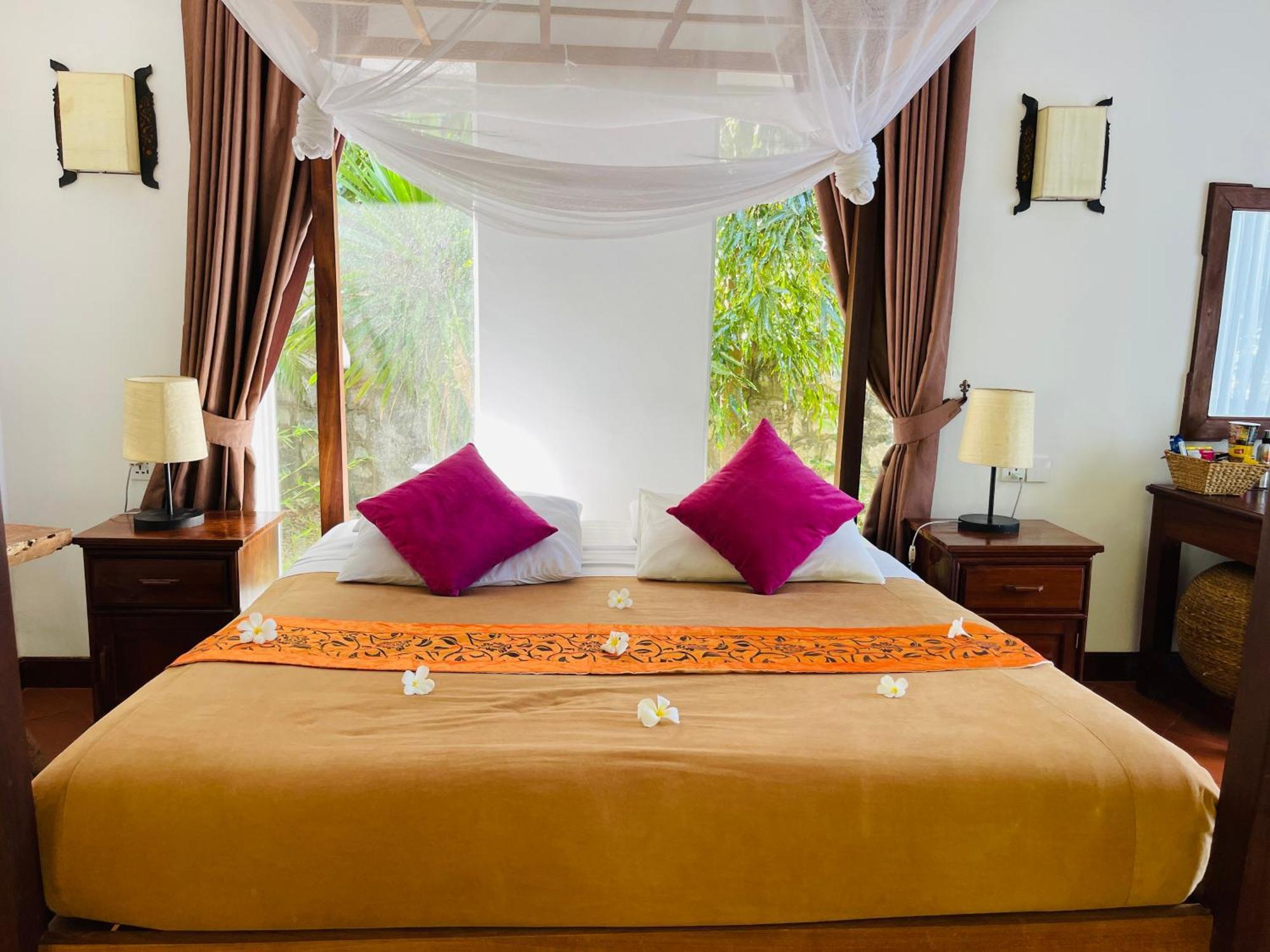 Sabbay Kep Hotel Luaran gambar