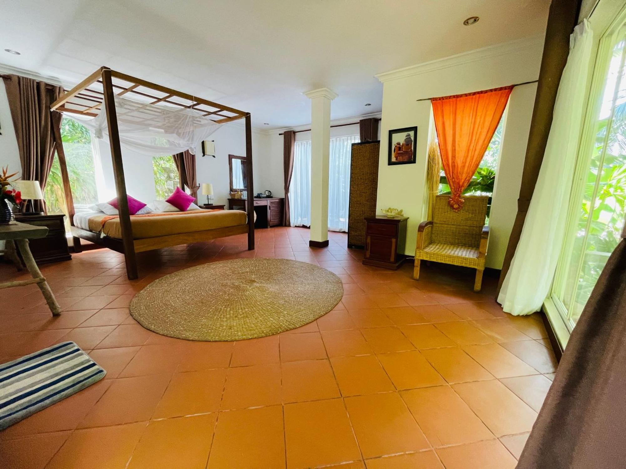 Sabbay Kep Hotel Luaran gambar