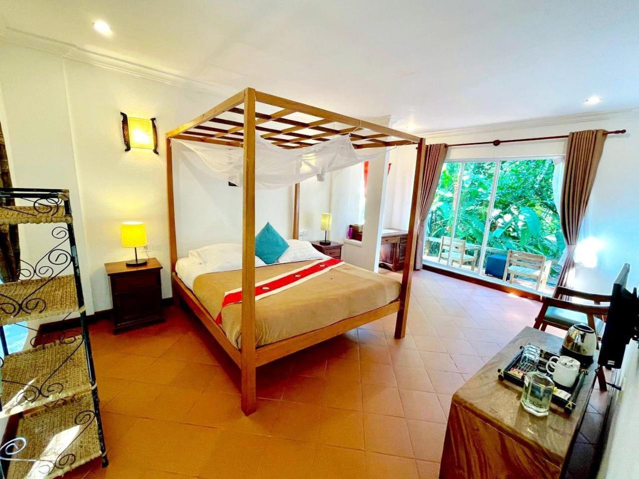 Sabbay Kep Hotel Luaran gambar